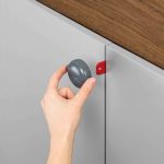 Seguro Para Puerta Doble Gris Reer - Imagen 2